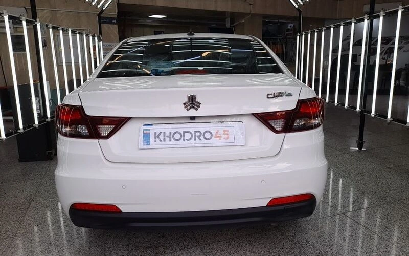 نمای عقب شاهین gl 