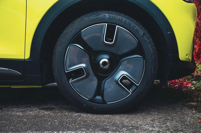 رینگ و لاستیک اسمارت هشتگ ۱