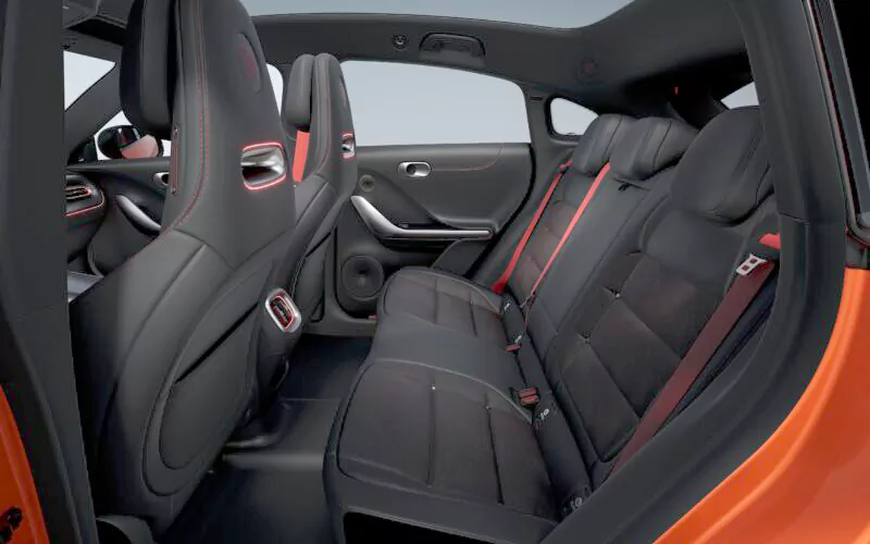 صندلی های عقب اسمارت هشتگ ۳ صندلی های عقب اسمارت هشتگ ۳