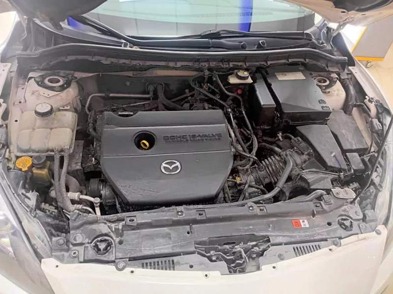 موتور عقب مزدا ۳ نیو