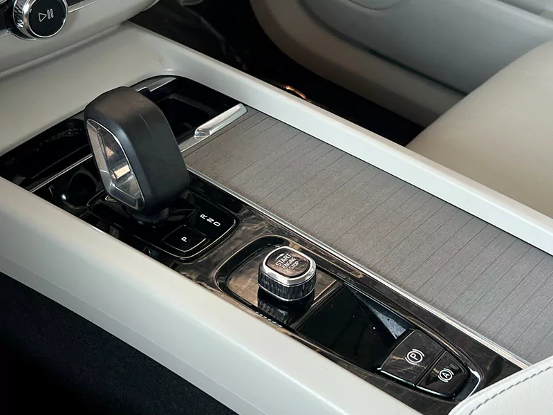 کنسول میانی ولوو XC60 کنسول میانی ولوو XC60