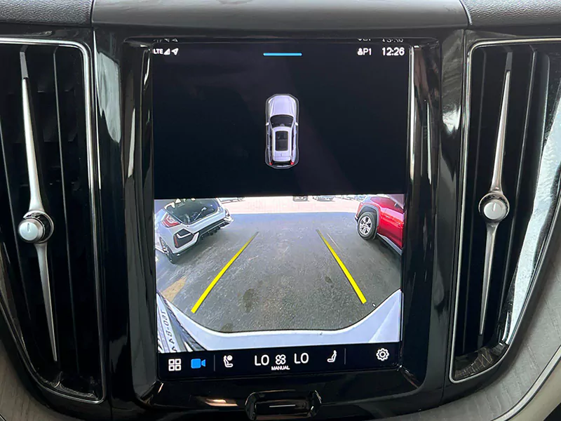 نمایشگر ولوو XC60 نمایشگر ولوو XC60