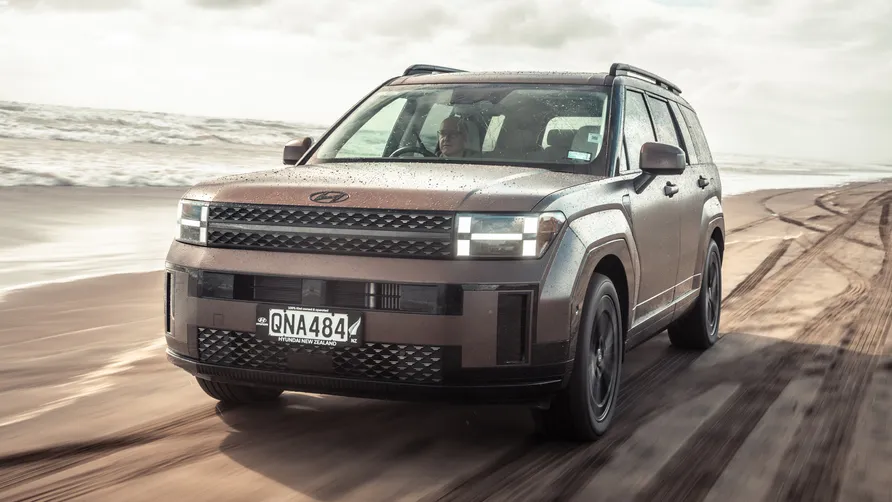 طراحی ظاهری هیوندای سانتافه ۲۰۲۵ طراحی ظاهری هیوندای سانتافه ۲۰۲۵