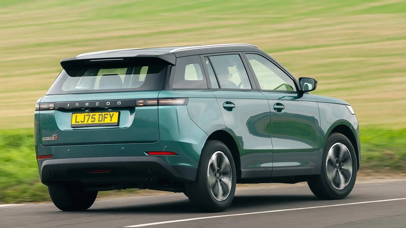 نمای عقب لوکانو L5 نمای عقب لوکانو L5