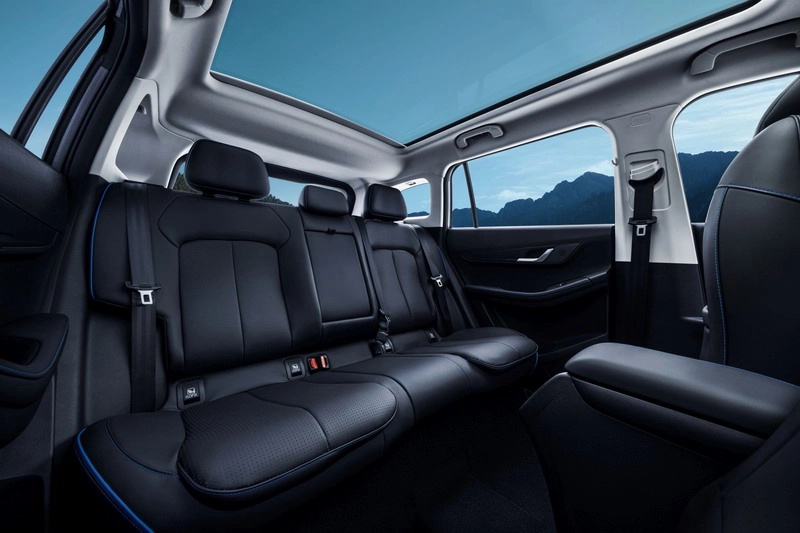 صندلی های عقب لوکانو L5 صندلی های عقب لوکانو L5