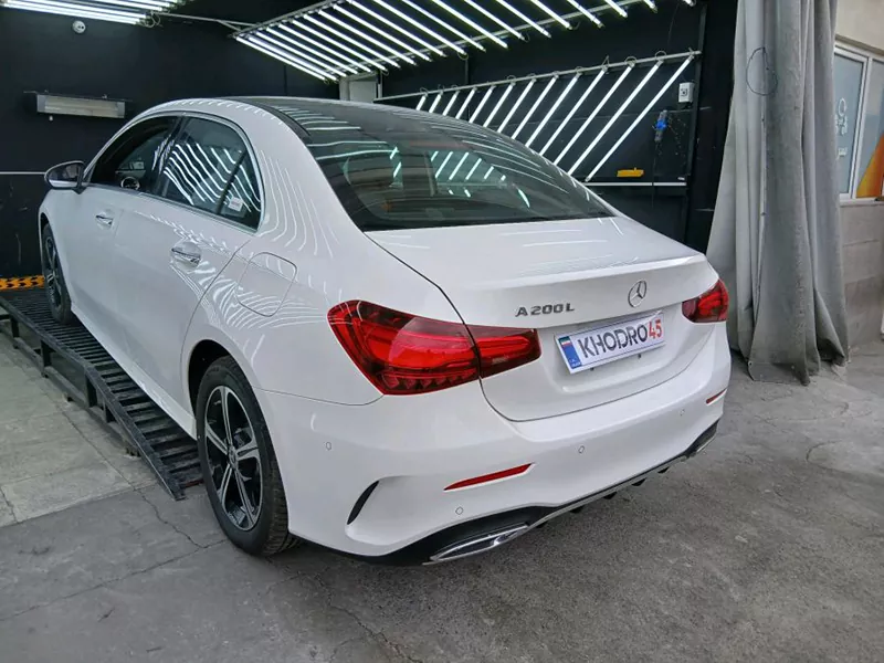 مرسدس بنز A200L مدل ۲۰۲۵ از نمای عقب مرسدس بنز A200L مدل ۲۰۲۵ از نمای عقب