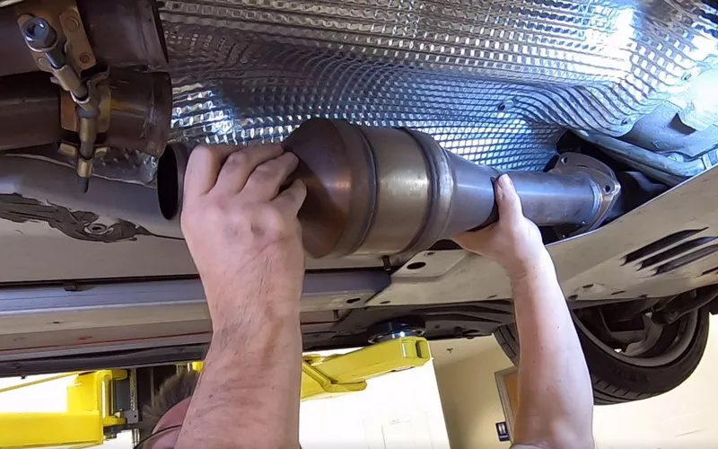 تعویض کاتالیزور با نمونه نو تعویض کاتالیزور با نمونه نو