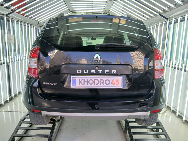 نمای عقب رنو داستر ۲۰۱۶