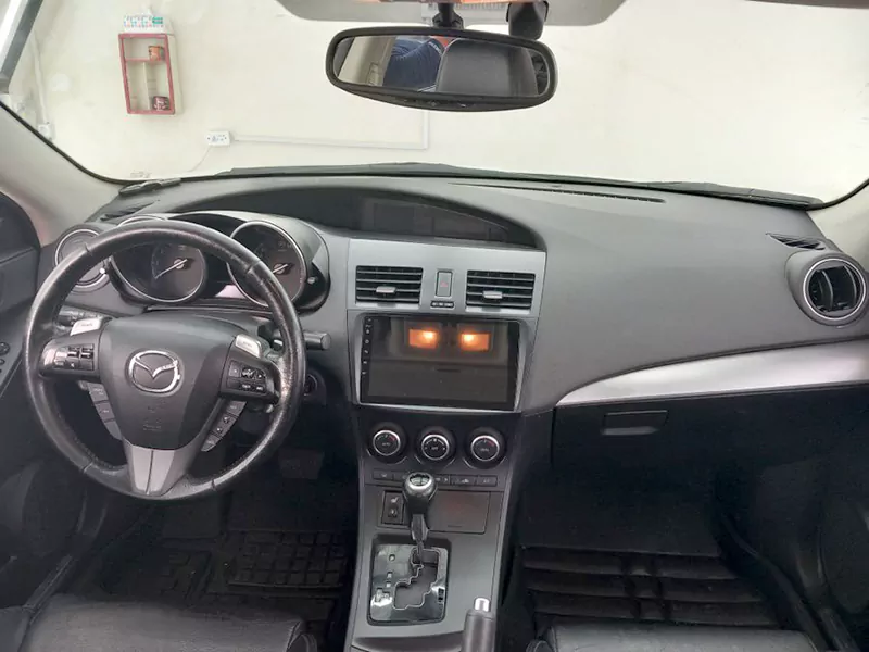 داشبرد عقب مزدا ۳ نیو