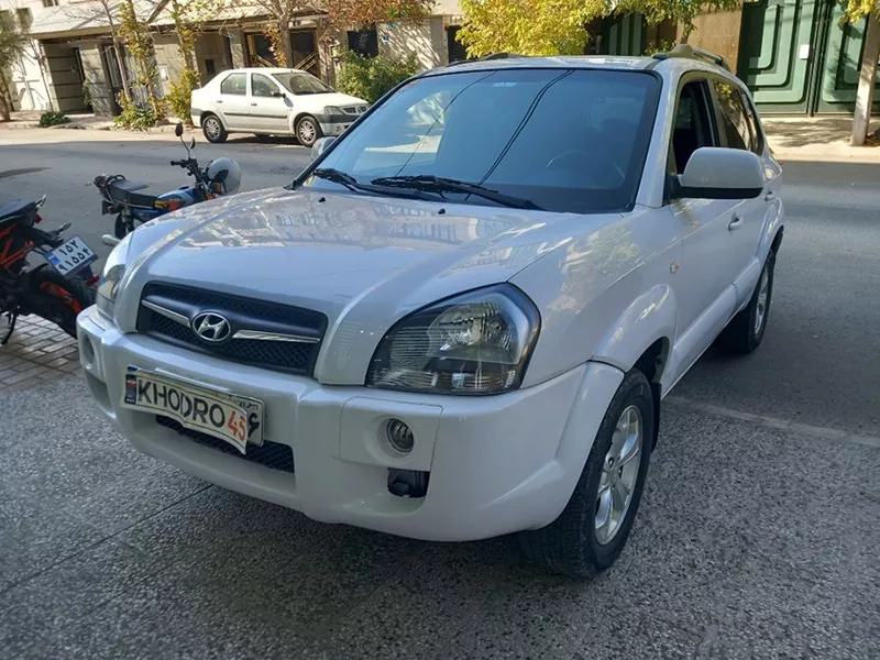 هیوندای توسان ۲۰۱۰ هیوندای توسان ۲۰۱۰