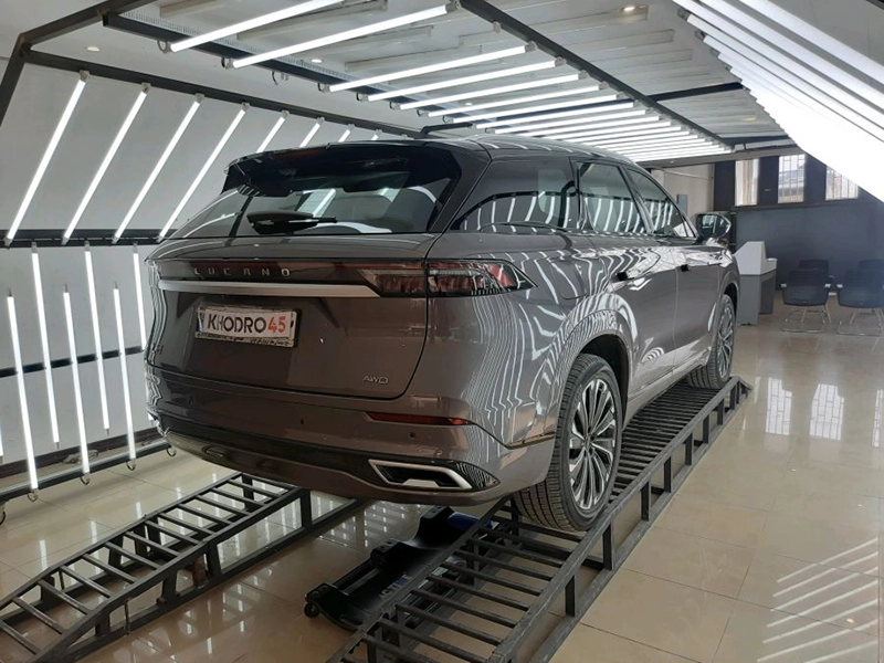 نمای عقب لوکانو L8 نمای عقب لوکانو L8