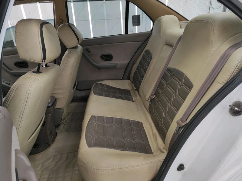 فضای عقب سمند LX EF7 فضای عقب سمند LX EF7