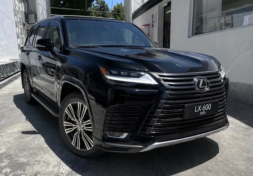 طراحی ظاهری لکسوس LX600 مدل ۲۰۲۶ طراحی ظاهری لکسوس LX600 مدل ۲۰۲۶