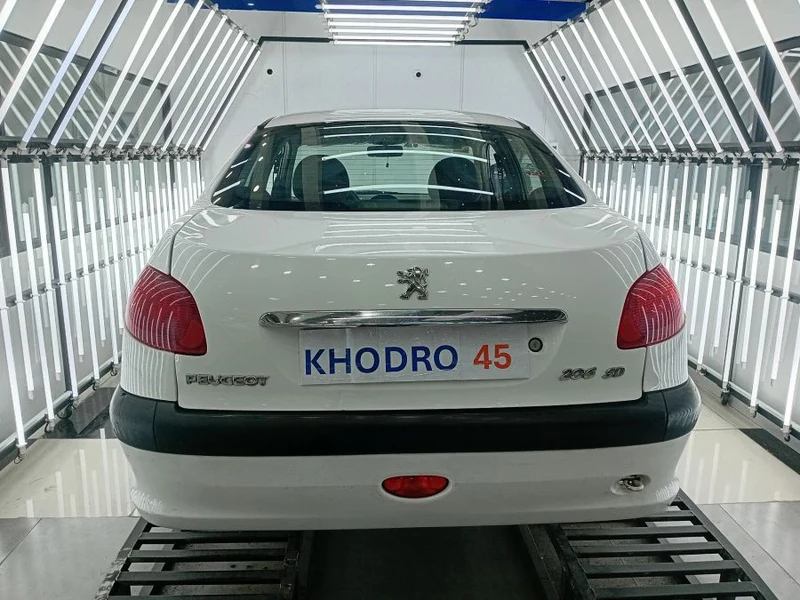 نمای عقب پژو ۲۰۶ SD V1 نمای عقب پژو ۲۰۶ SD V1