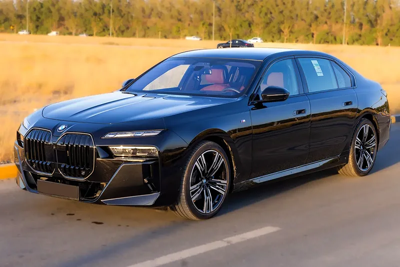 بی ام و 735i بی ام و 735i